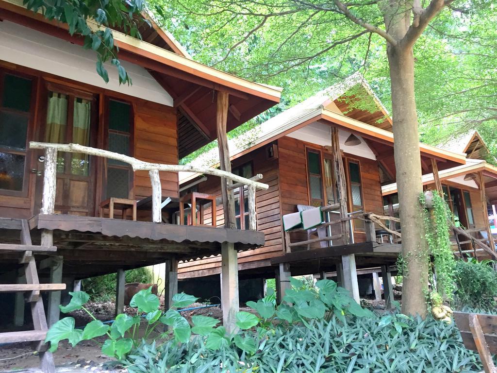Baan Pha Nin Mung Korn Apartamento Rayong Exterior foto